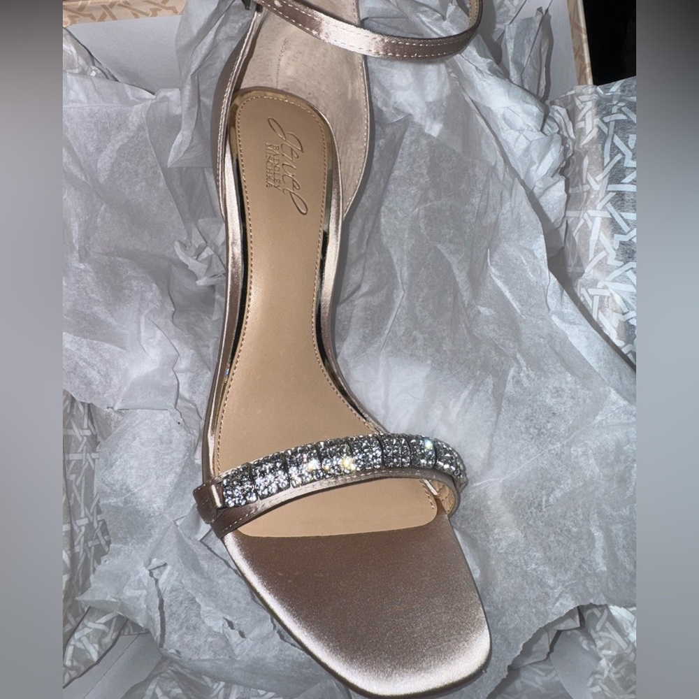 Jewel Badgley Mischka Rayna Satin Heel Sandals - Champagne, Size 10 - Picture 8 of 8